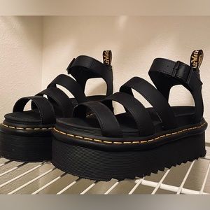 DOC MARTEN platform sandals • size 8